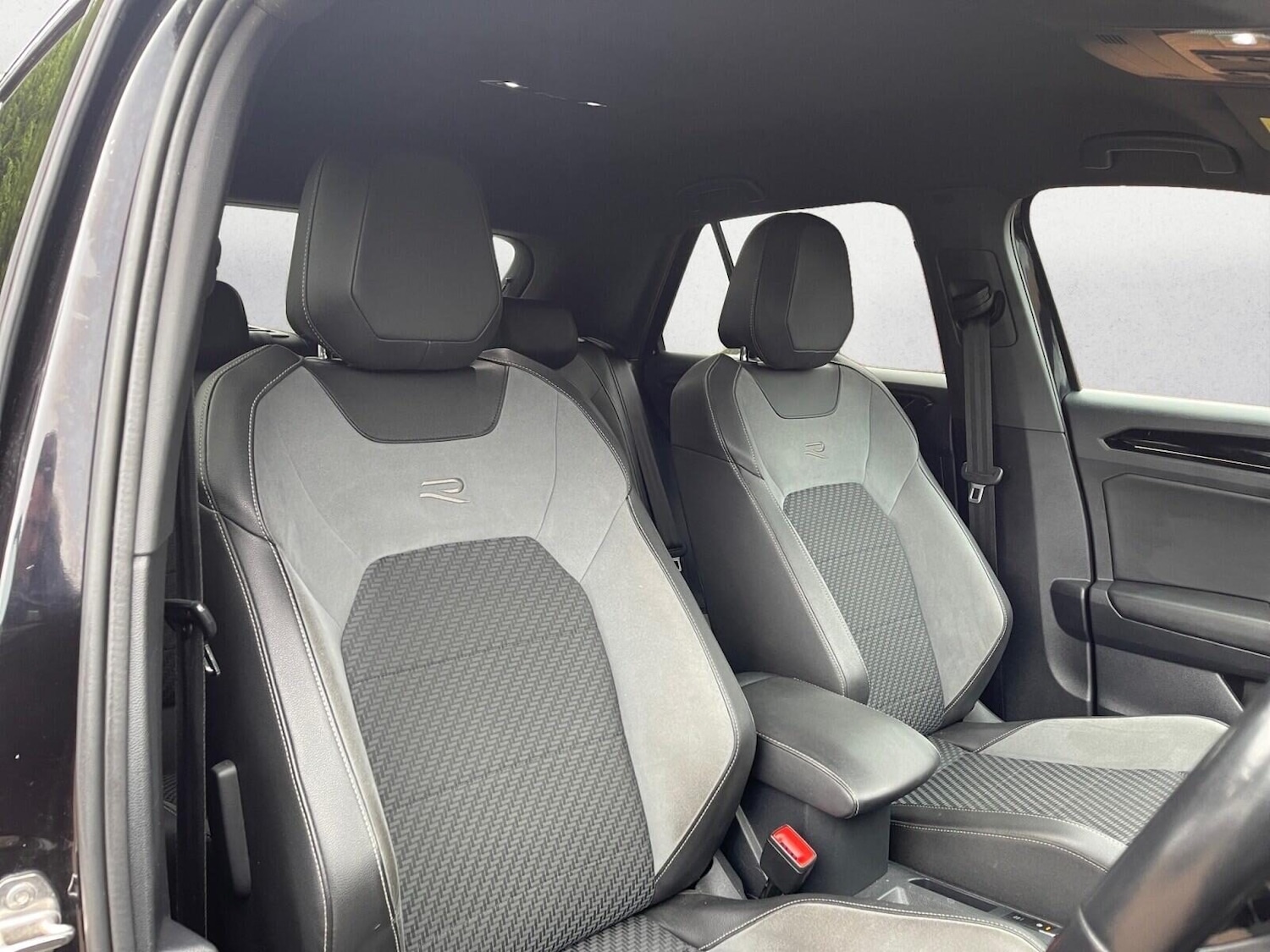 Used Volkswagen T-Roc 2021 for sale - 77733802: Photo 10