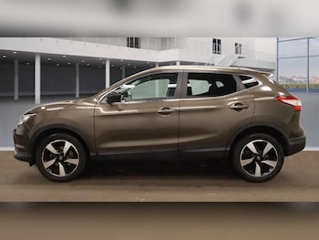 Used Nissan Qashqai 2017 for sale - 76653854: Photo