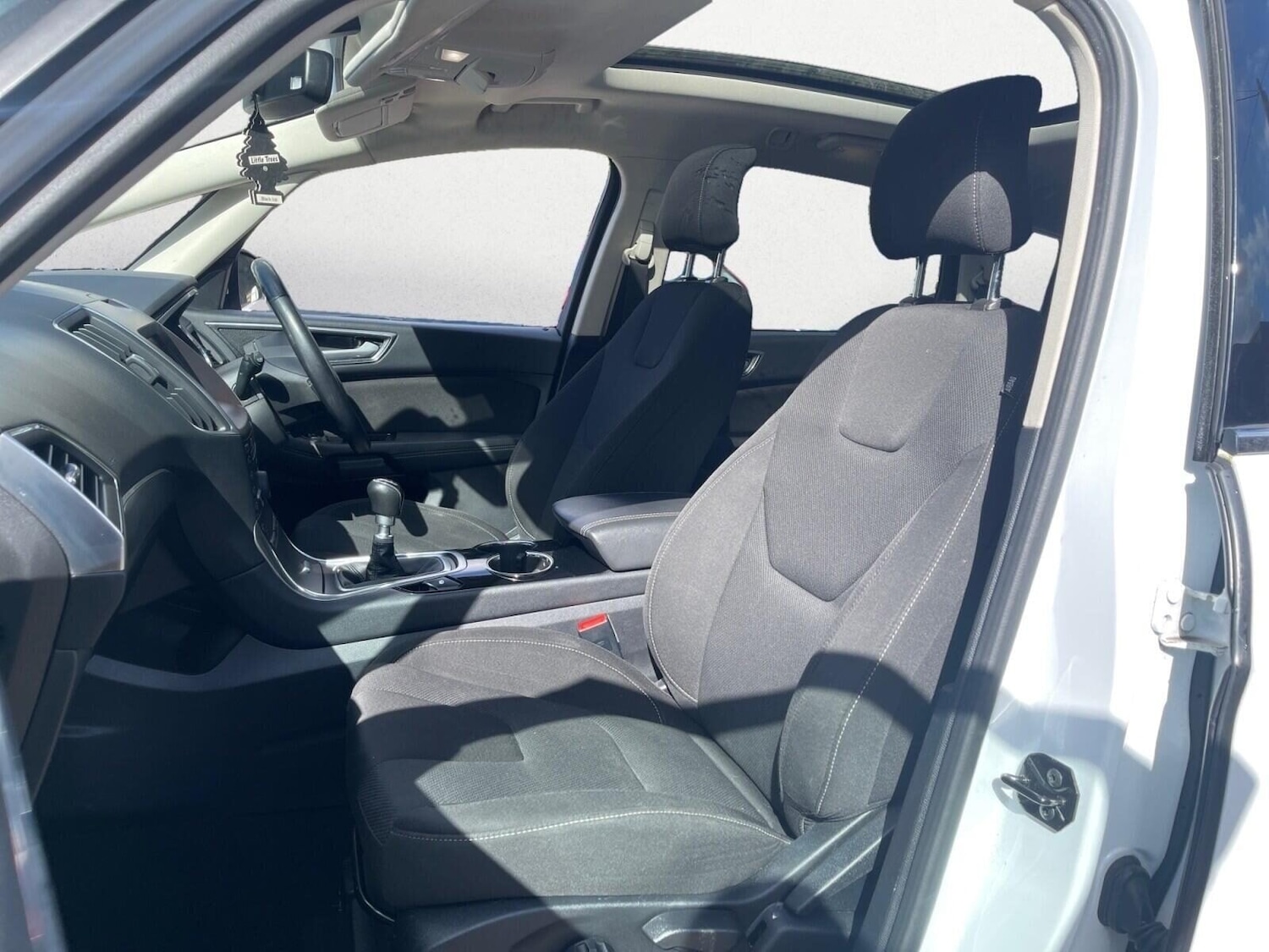 Used Ford S-Max 2015 for sale - 78053185: Photo 12