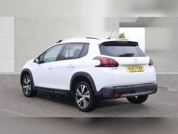 Used Peugeot 2008 2017 for sale - 79285618: Photo