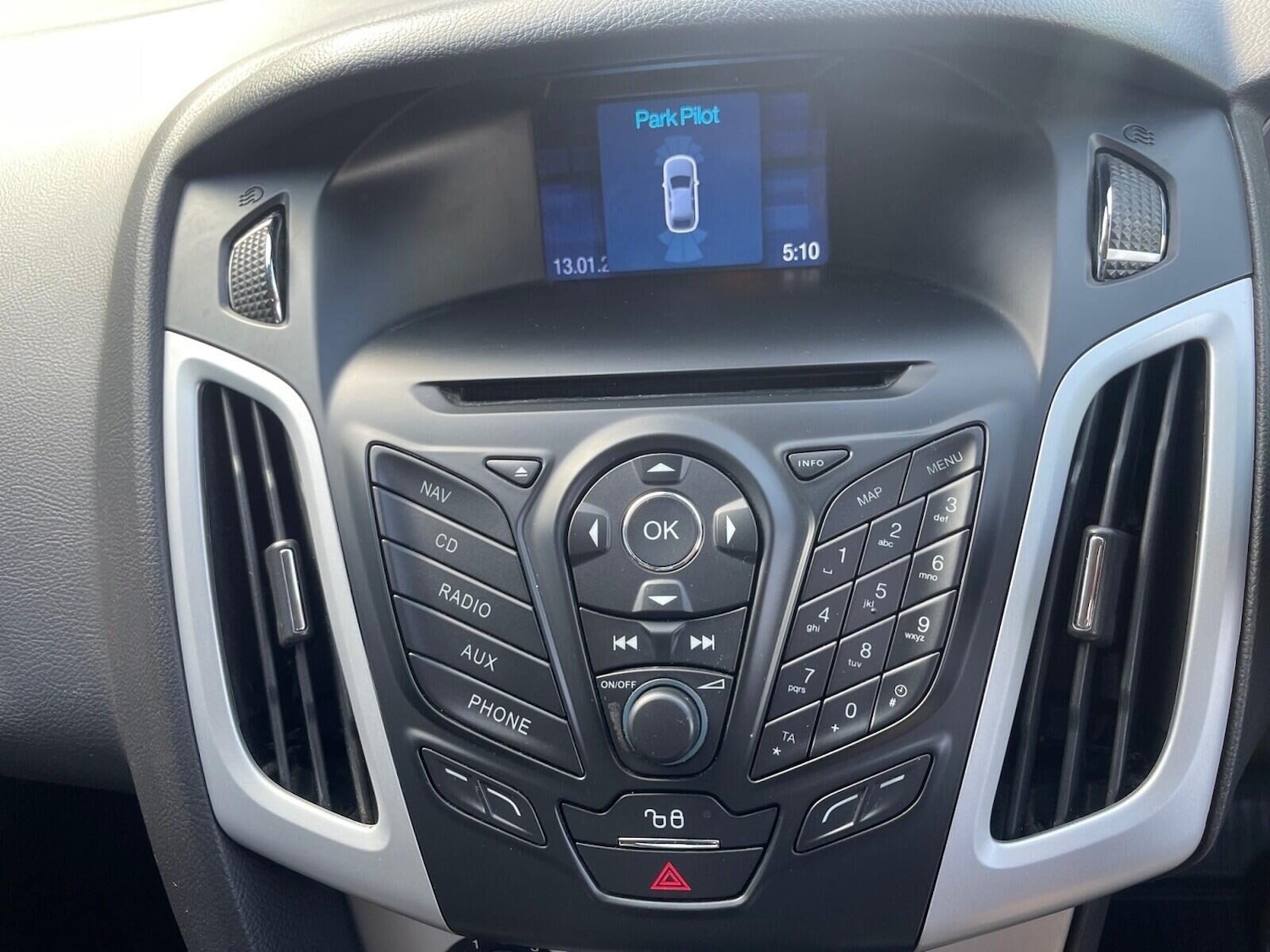 Used Ford Focus 2014 for sale - 76394985: Photo 28