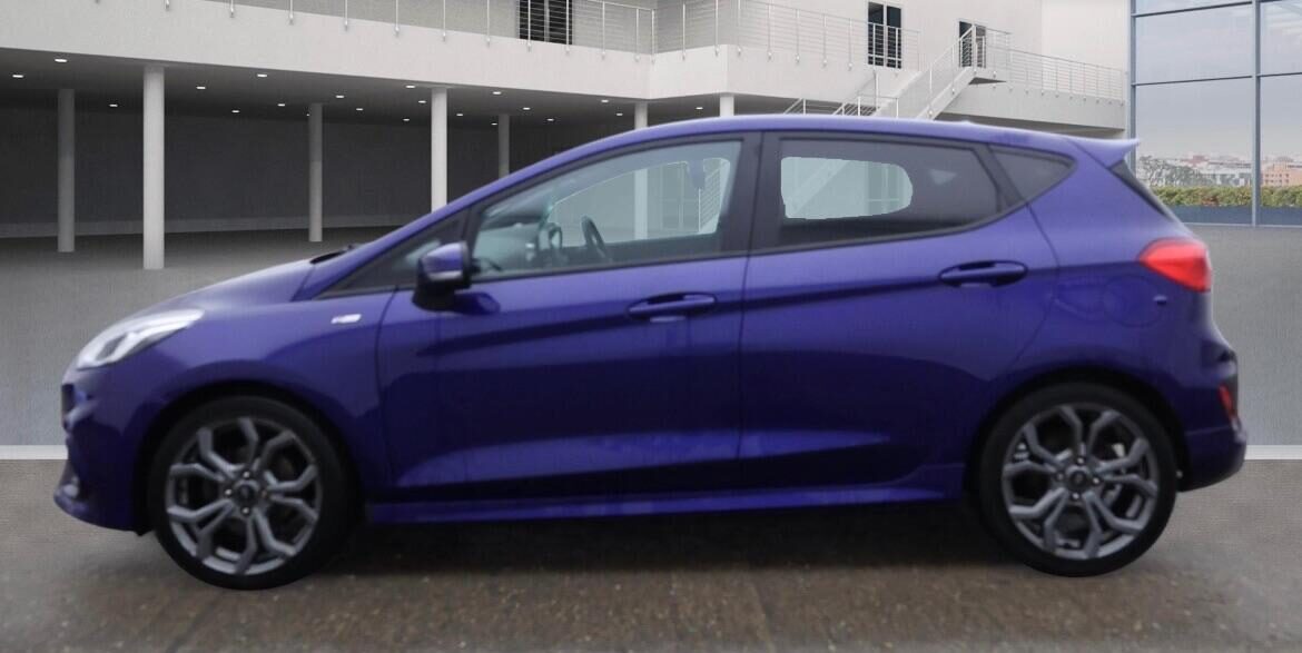 Used Ford Fiesta 2018 for sale - 76919858: Photo 3