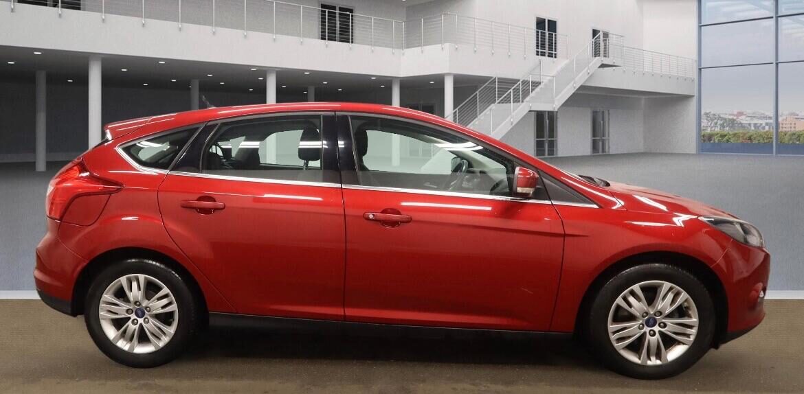 Used Ford Focus 2014 for sale - 76961641: Photo 3