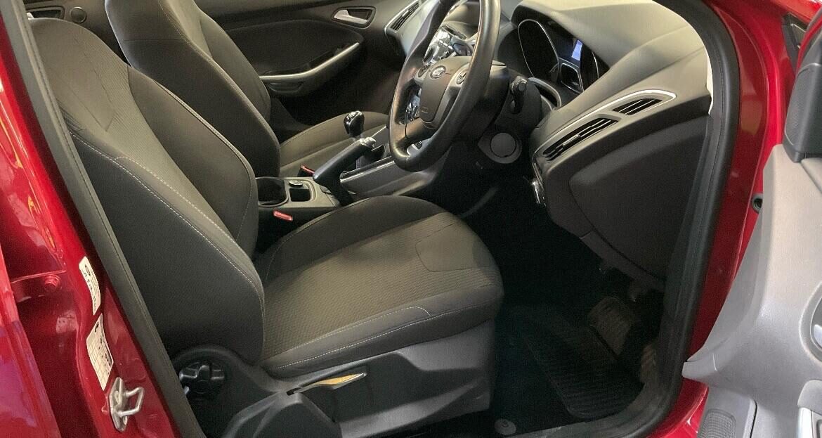 Used Ford Focus 2014 for sale - 76961641: Photo 5