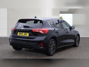 Used Ford Focus 2019 for sale - 79620033: Photo