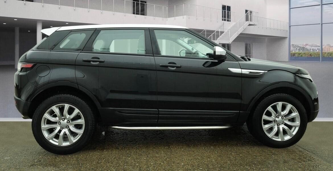 Used Land Rover Range Rover Evoque 2015 for sale - 77541495: Photo 3