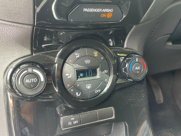 Used Ford Fiesta 2013 for sale - 75426654: Photo 12