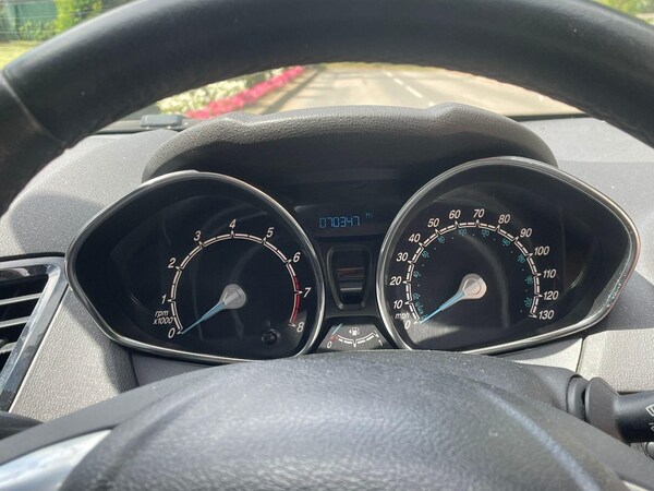 Used Ford Fiesta 2013 for sale - 75426654: Photo 15