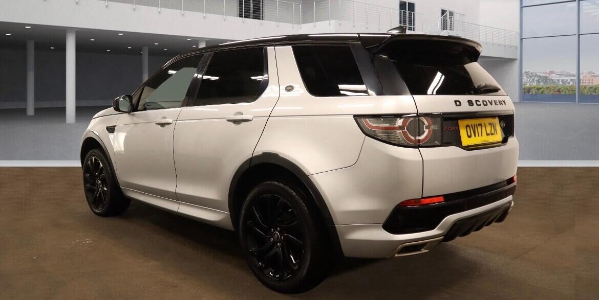 Used Land Rover Discovery Sport 2017 for sale - 76600034: Photo 4
