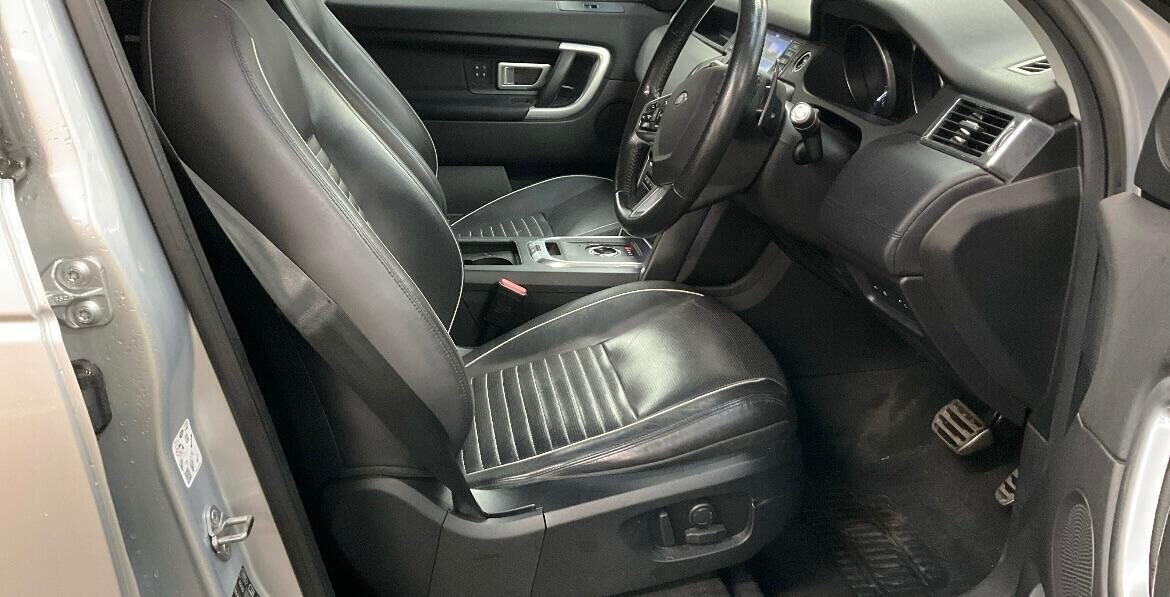 Used Land Rover Discovery Sport 2017 for sale - 76600034: Photo 5
