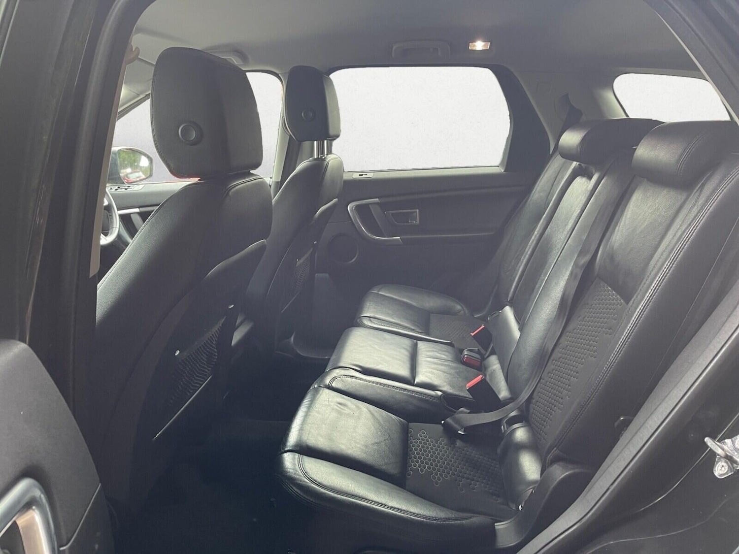 Used Land Rover Discovery Sport 2015 for sale - 77477146: Photo 14