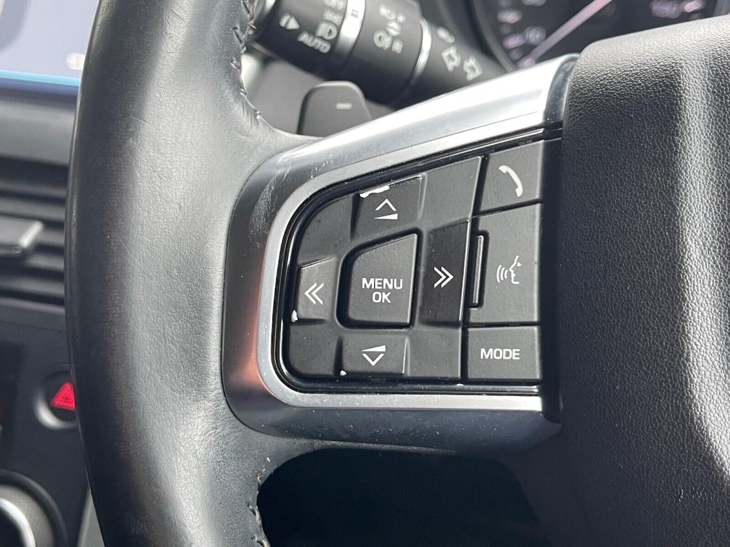 Used Land Rover Discovery Sport 2015 for sale - 77477146: Photo 25