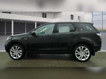 Used Land Rover Discovery Sport 2015 for sale - 77477146: Photo