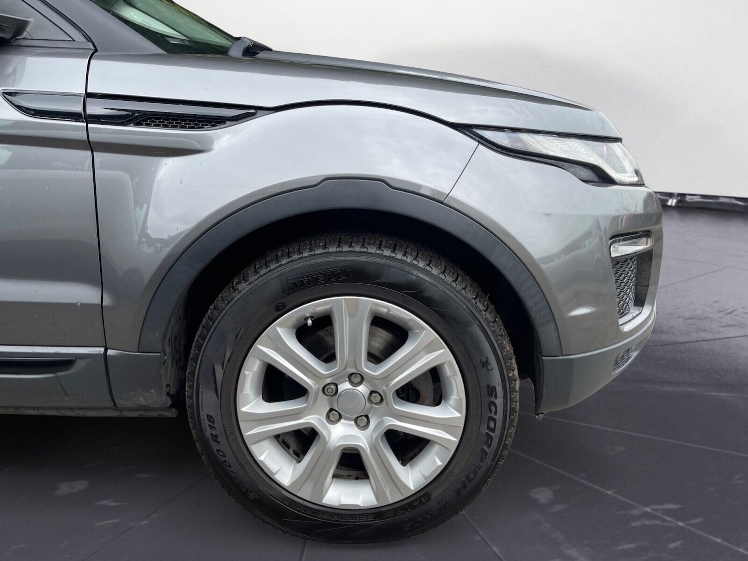 Used Land Rover Range Rover Evoque 2017 for sale - 78080070: Photo 10