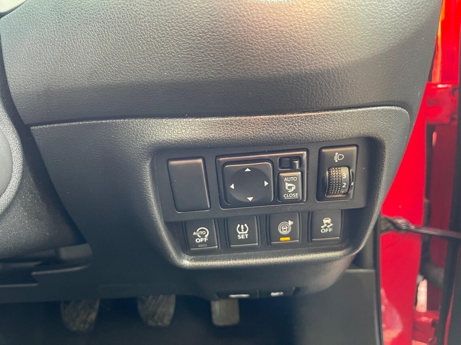 Used Nissan Juke 2015 for sale - 76037318: Photo 31