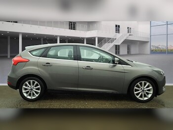 Used Ford Focus 2015 for sale - 77501334: Photo