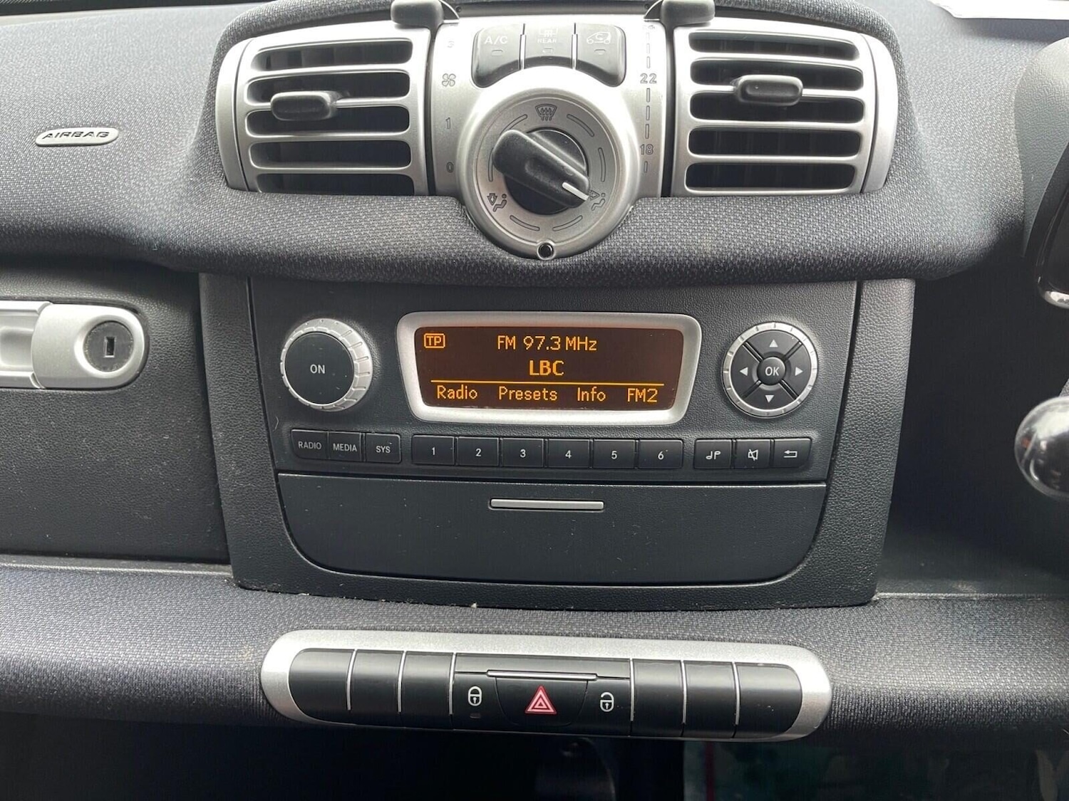 Used smart fortwo 2014 for sale - 76126592: Photo 22