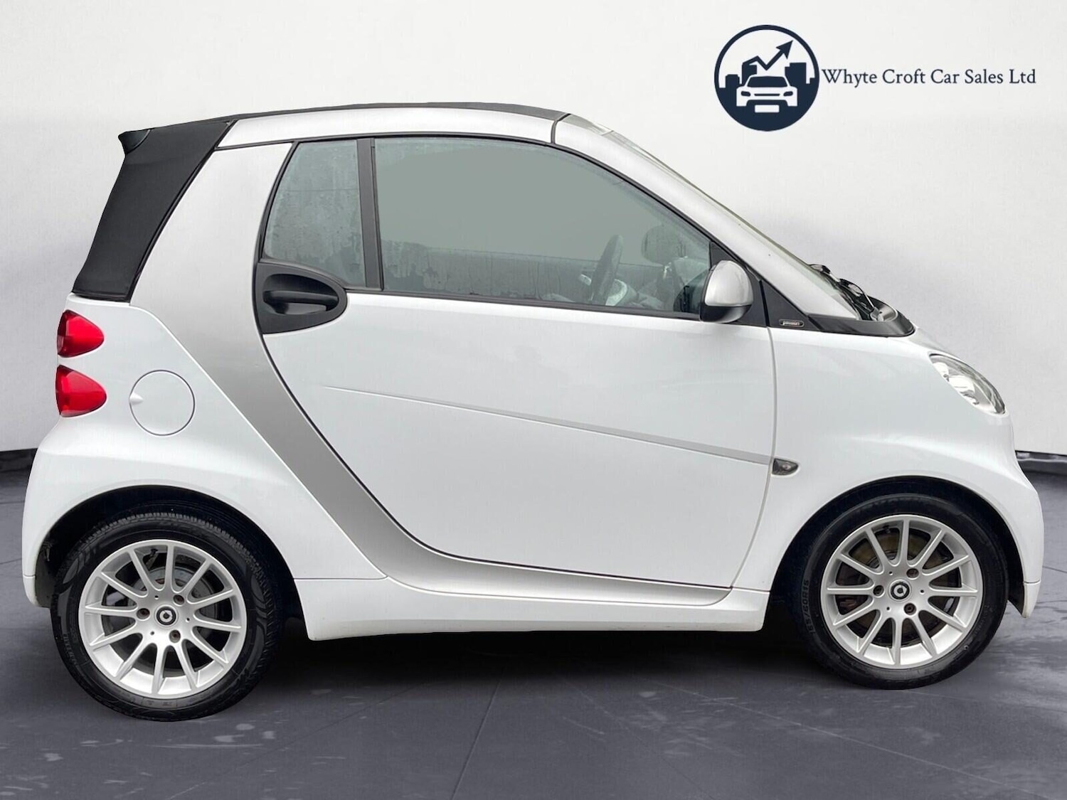 Used smart fortwo 2011 for sale - 76102709: Photo 9