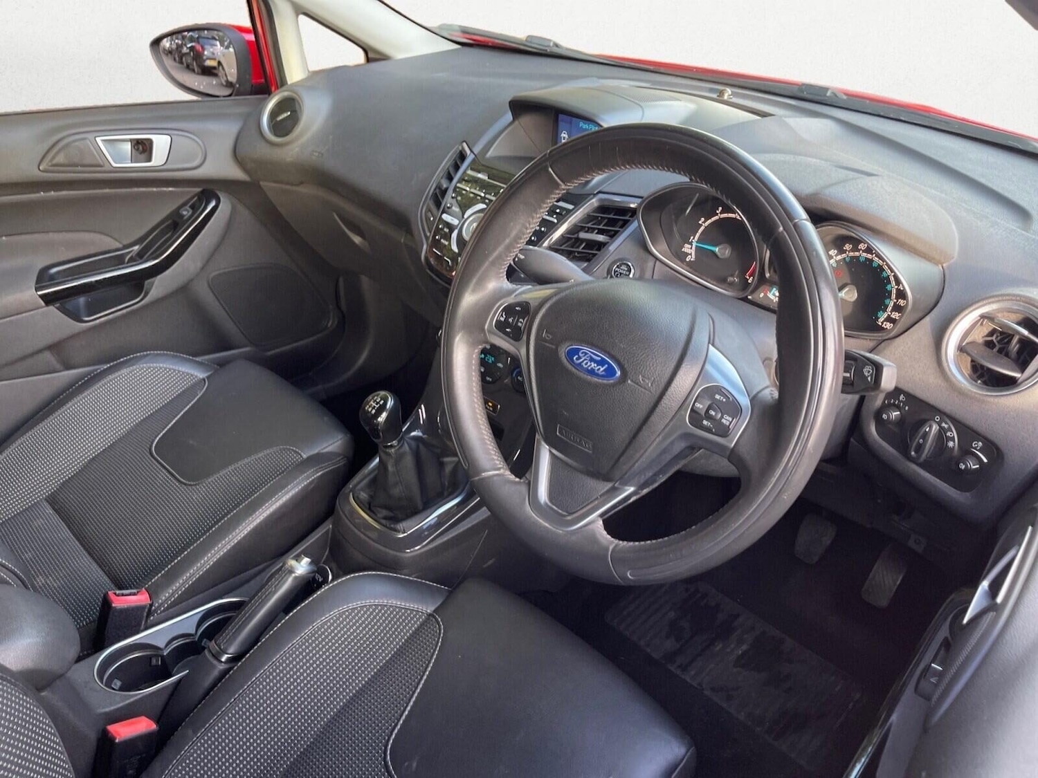 Used Ford Fiesta 2014 for sale - 76541380: Photo 11