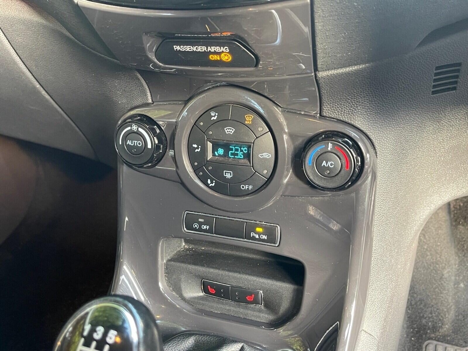 Used Ford Fiesta 2014 for sale - 76541380: Photo 23