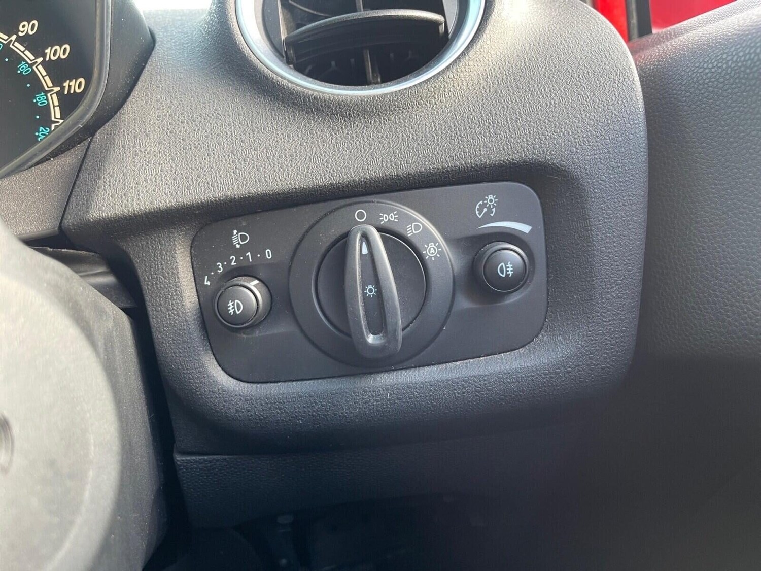 Used Ford Fiesta 2014 for sale - 76541380: Photo 29