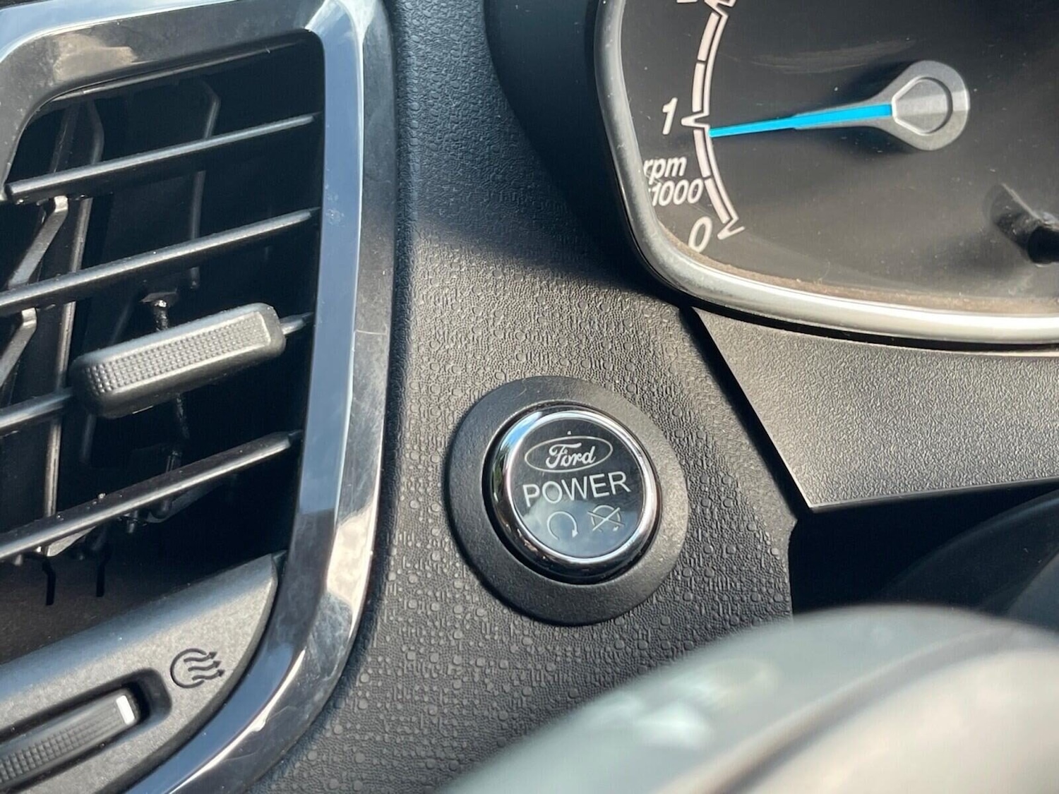 Used Ford Fiesta 2014 for sale - 76541380: Photo 30