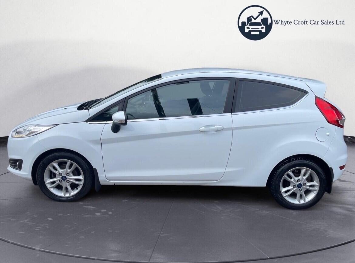 Used Ford Fiesta 2015 for sale - 77641825: Photo 5