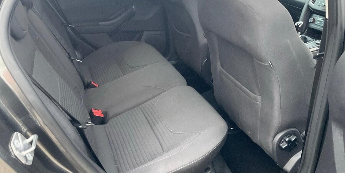 Used Ford Focus 2017 for sale - 76919867: Photo 8