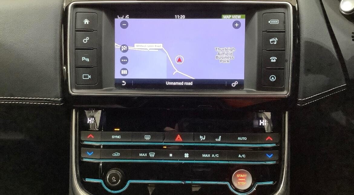 Used Jaguar XE 2017 for sale - 77077048: Photo 6