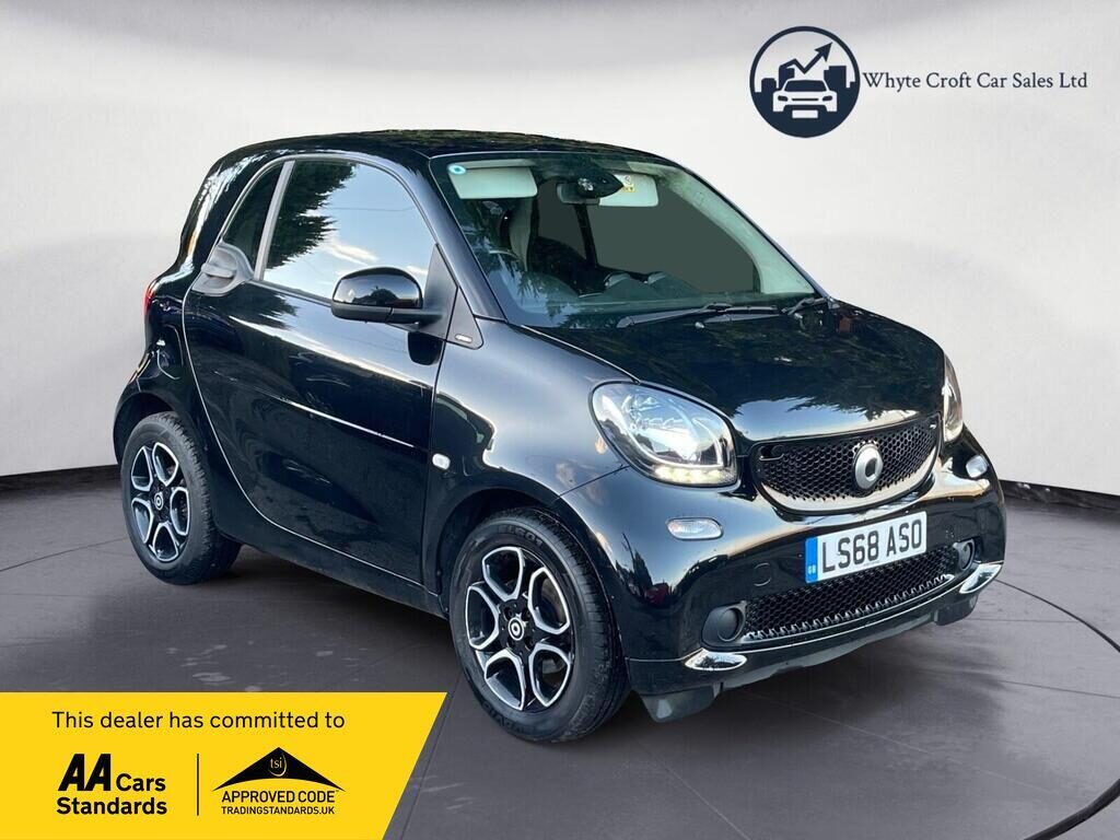 Used smart fortwo 2018 for sale - 76739409: Photo 1