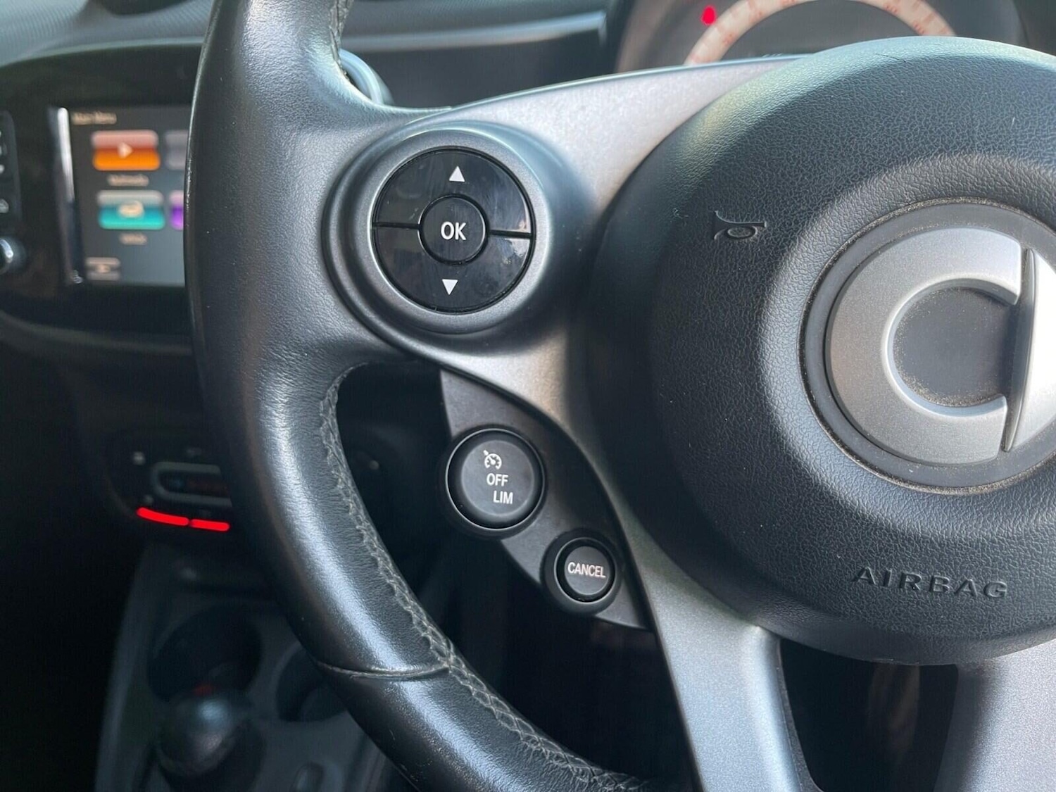 Used smart fortwo 2018 for sale - 76739409: Photo 22