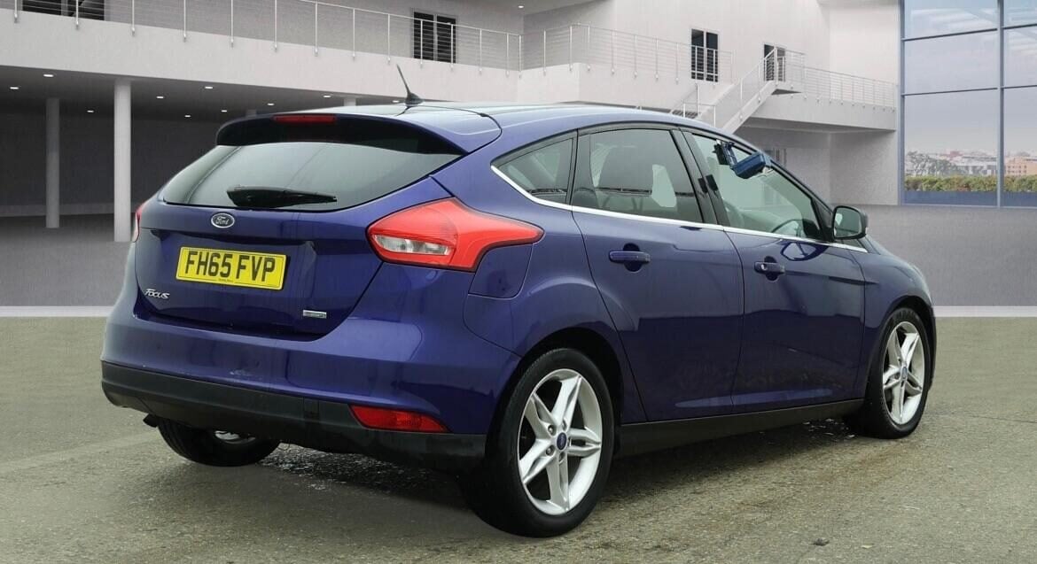 Used Ford Focus 2015 for sale - 78025569: Photo 4