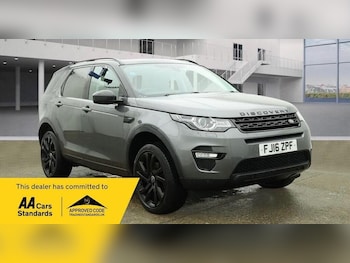 Used Land Rover Discovery Sport 2016 for sale - 77104629: Photo