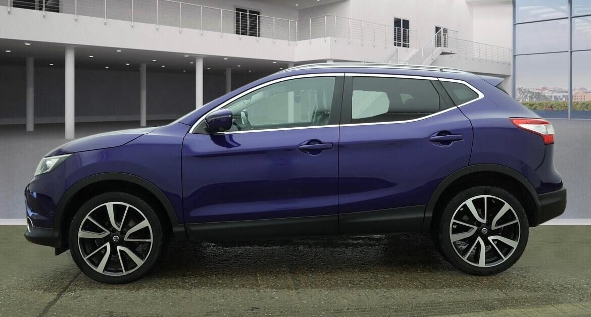 Used Nissan Qashqai 2015 for sale - 77967719: Photo 3