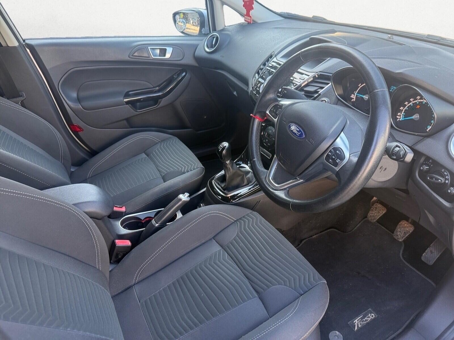 Used Ford Fiesta 2015 for sale - 77967720: Photo 15