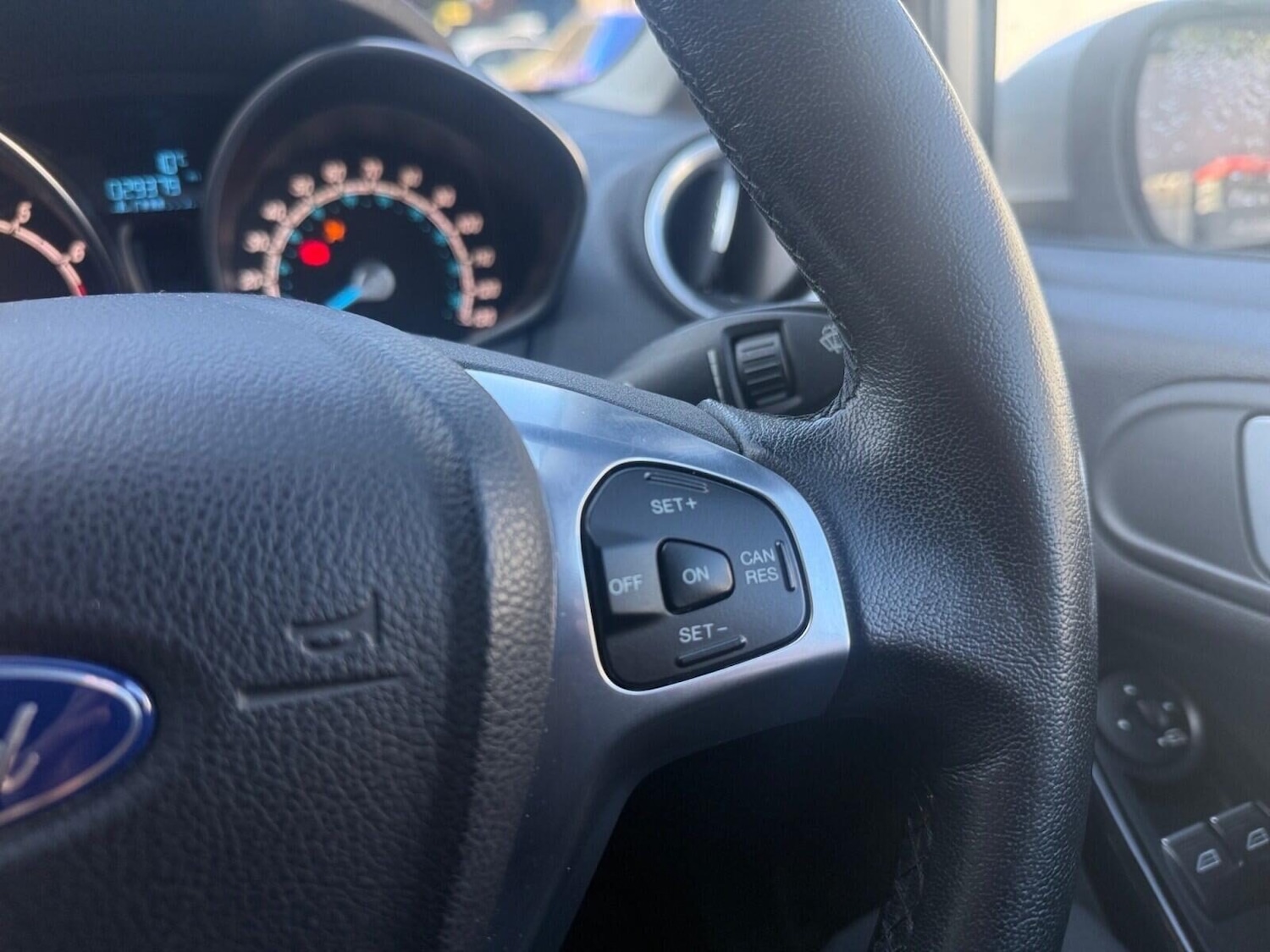 Used Ford Fiesta 2015 for sale - 77967720: Photo 24