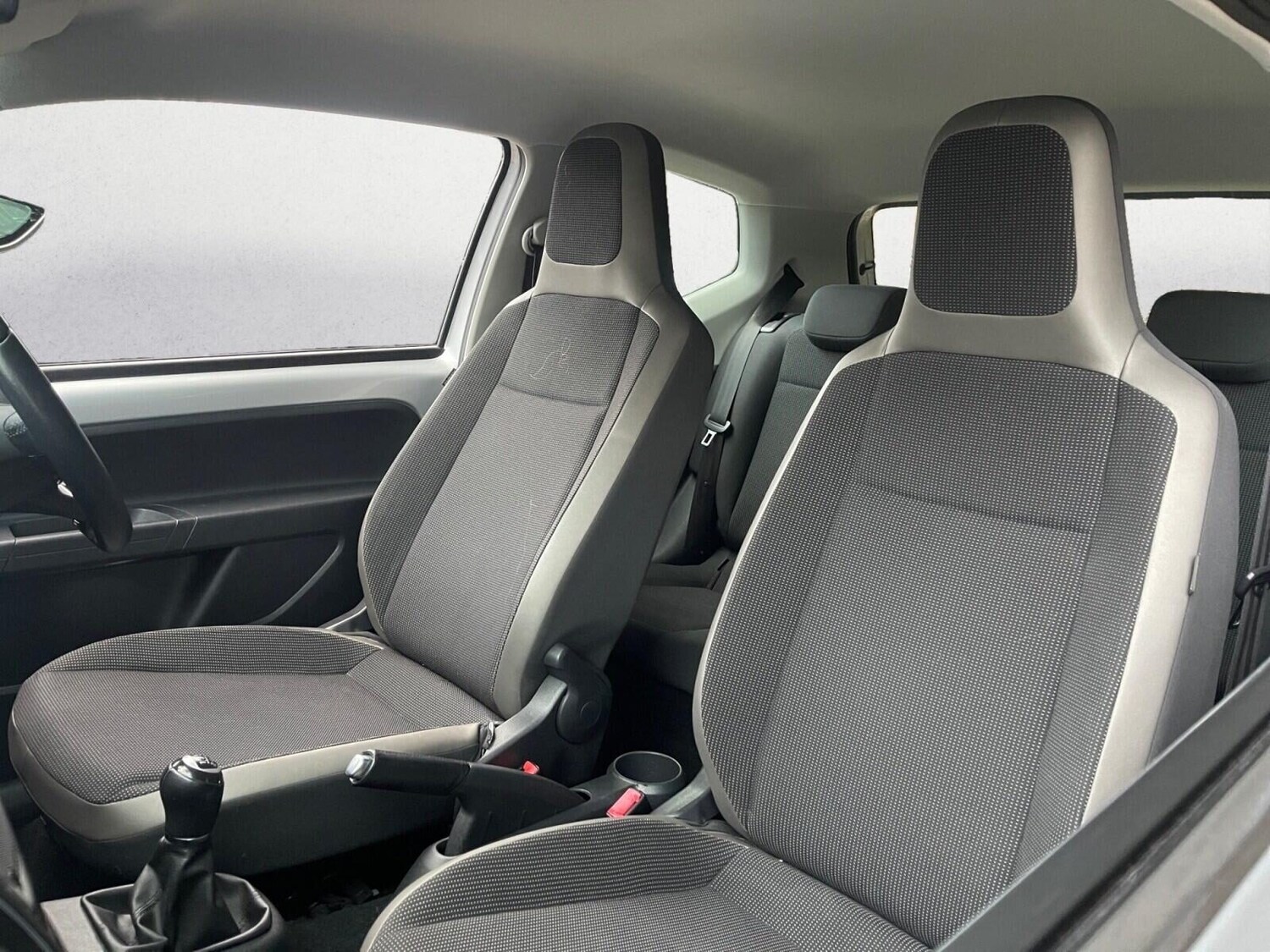 Used Volkswagen up! 2013 for sale - 76611241: Photo 14