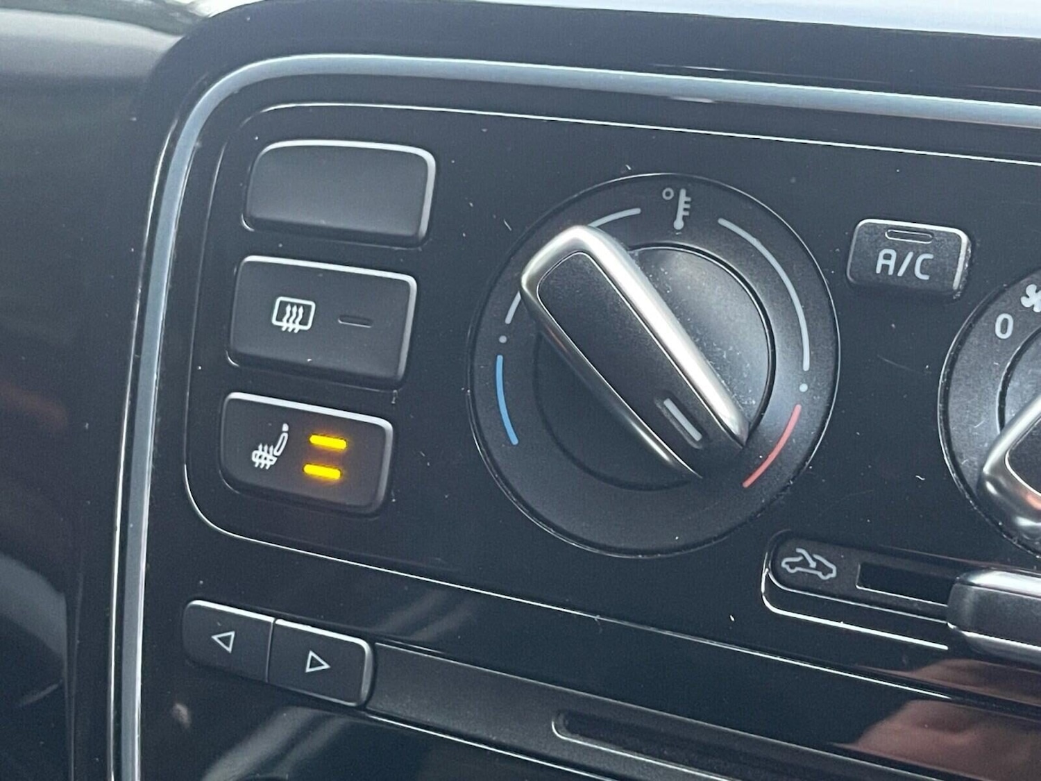 Used Volkswagen up! 2013 for sale - 76611241: Photo 18