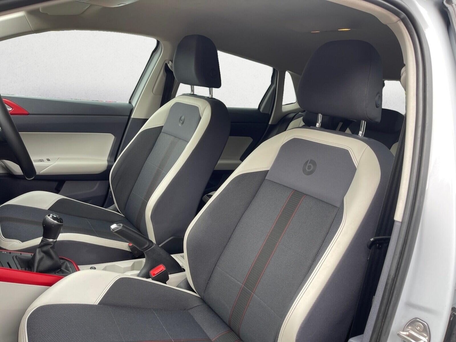 Used Volkswagen Polo 2018 for sale - 77302861: Photo 11