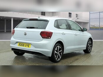 Used Volkswagen Polo 2018 for sale - 77302861: Photo