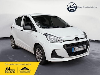 Used Hyundai i10 2017 for sale - 77355121: Photo