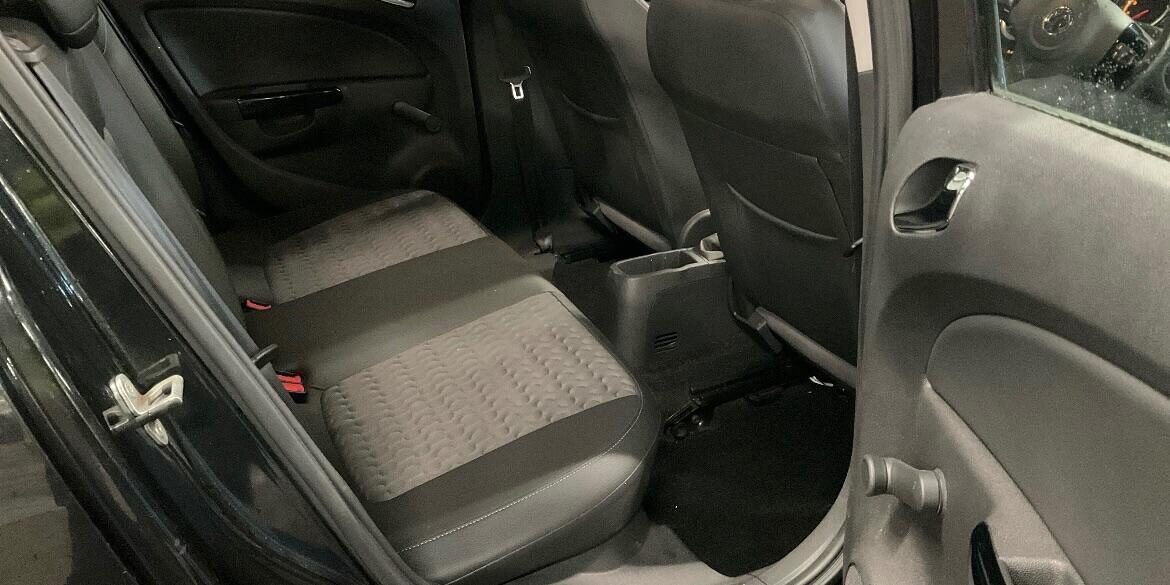 Used Vauxhall Corsa 2015 for sale - 77077914: Photo 8