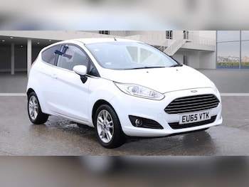 Used Ford Fiesta 2015 for sale - 76555306: Photo