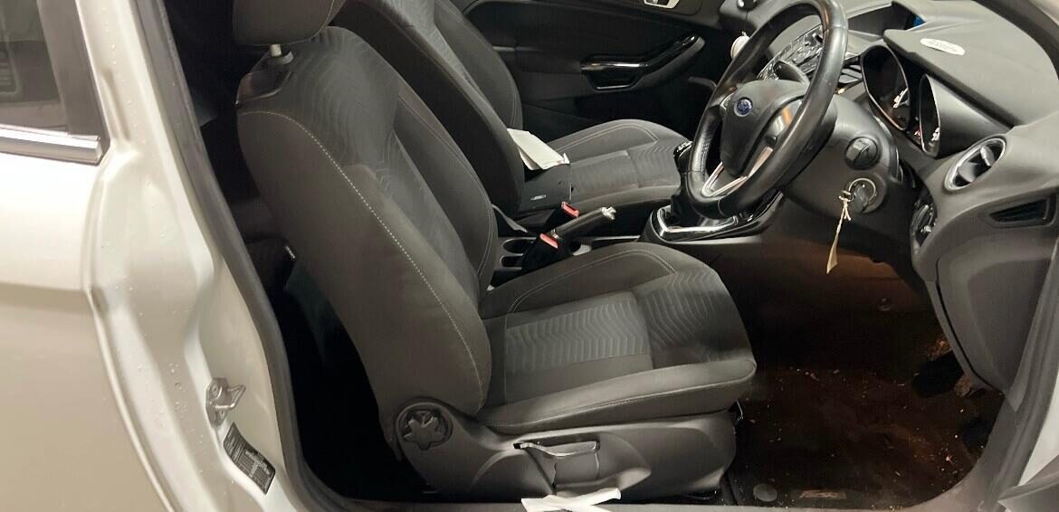 Used Ford Fiesta 2015 for sale - 76555306: Photo 5