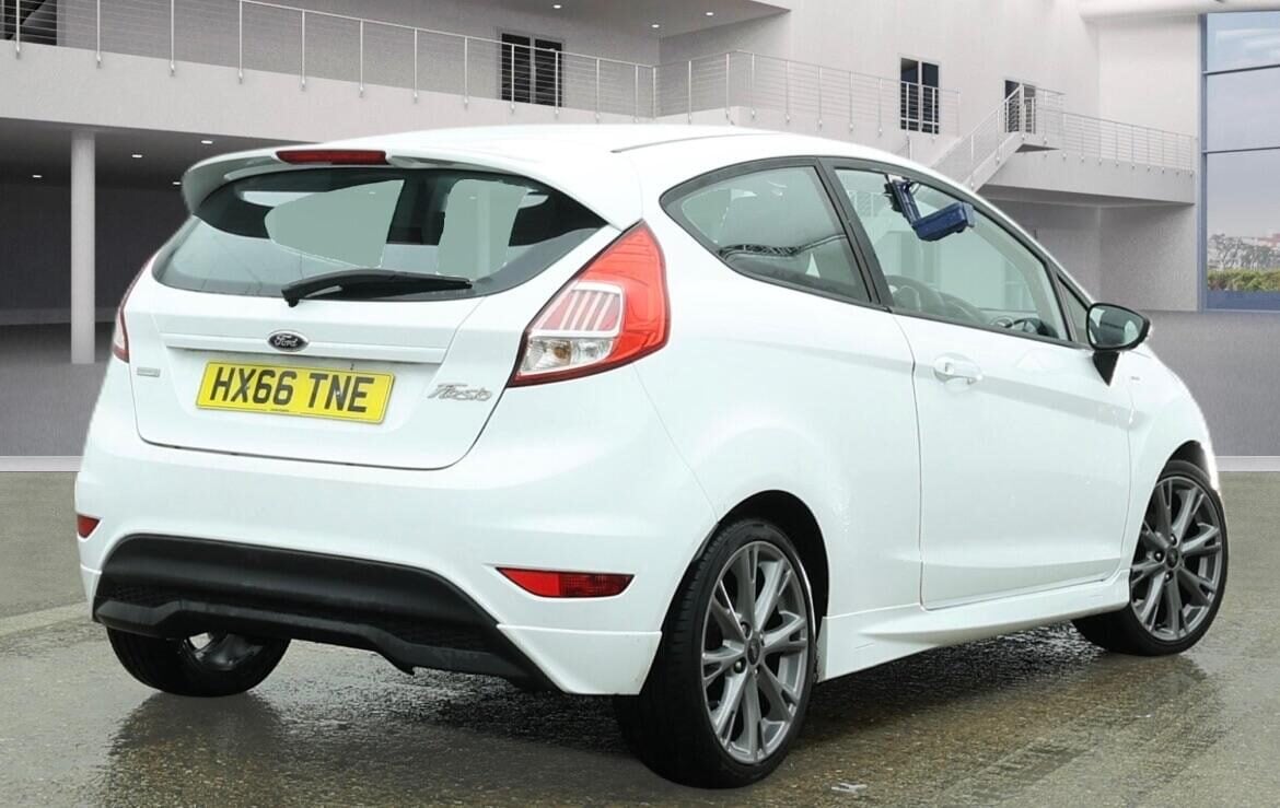 Used Ford Fiesta 2016 for sale - 77985035: Photo 4