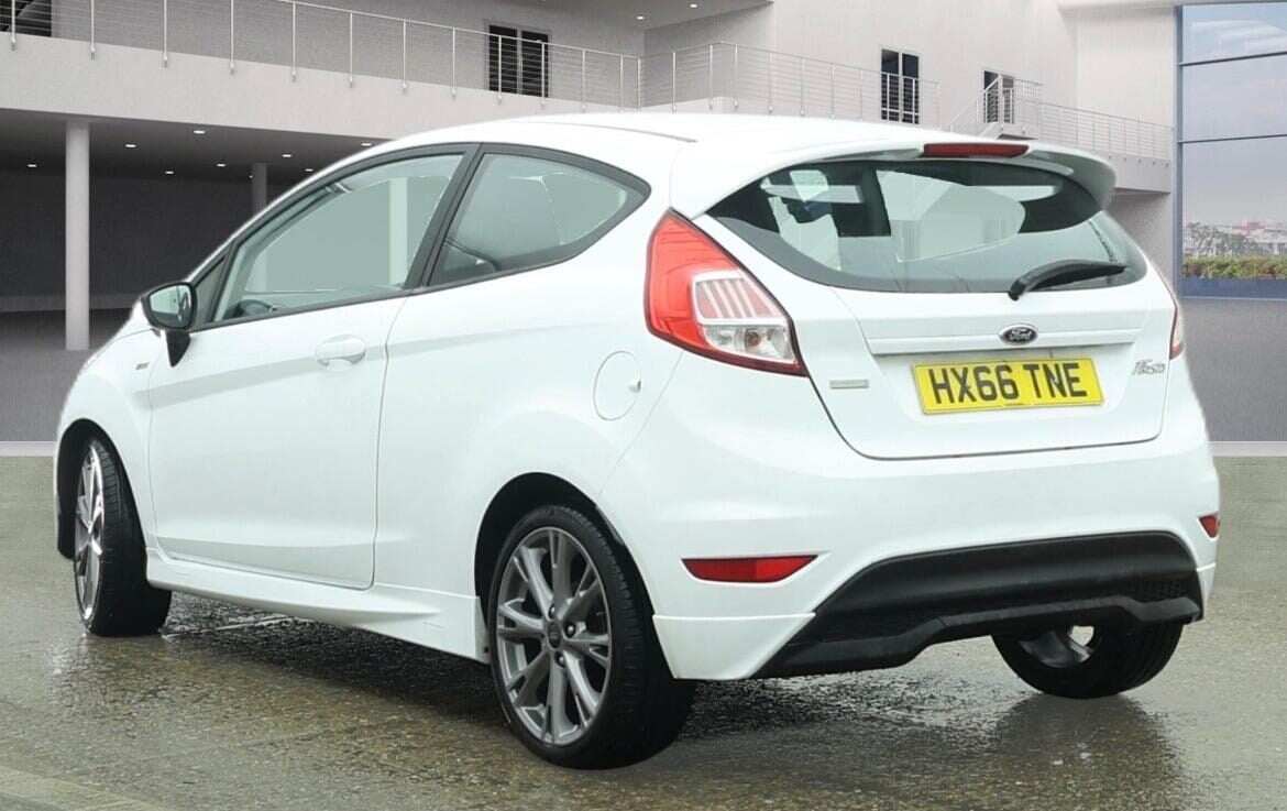 Used Ford Fiesta 2016 for sale - 77985035: Photo 5