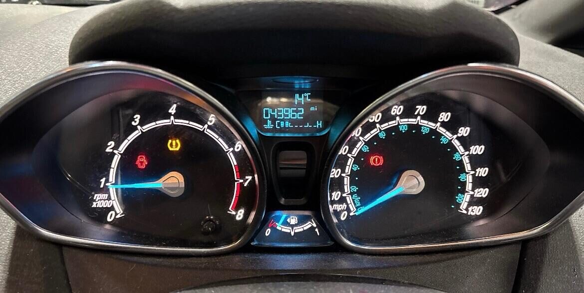 Used Ford Fiesta 2016 for sale - 77985035: Photo 8