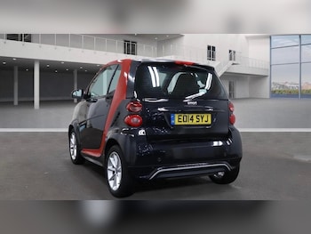 Used smart fortwo 2014 for sale - 77211351: Photo