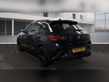 Used Volkswagen T-Roc 2021 for sale - 77432749: Photo