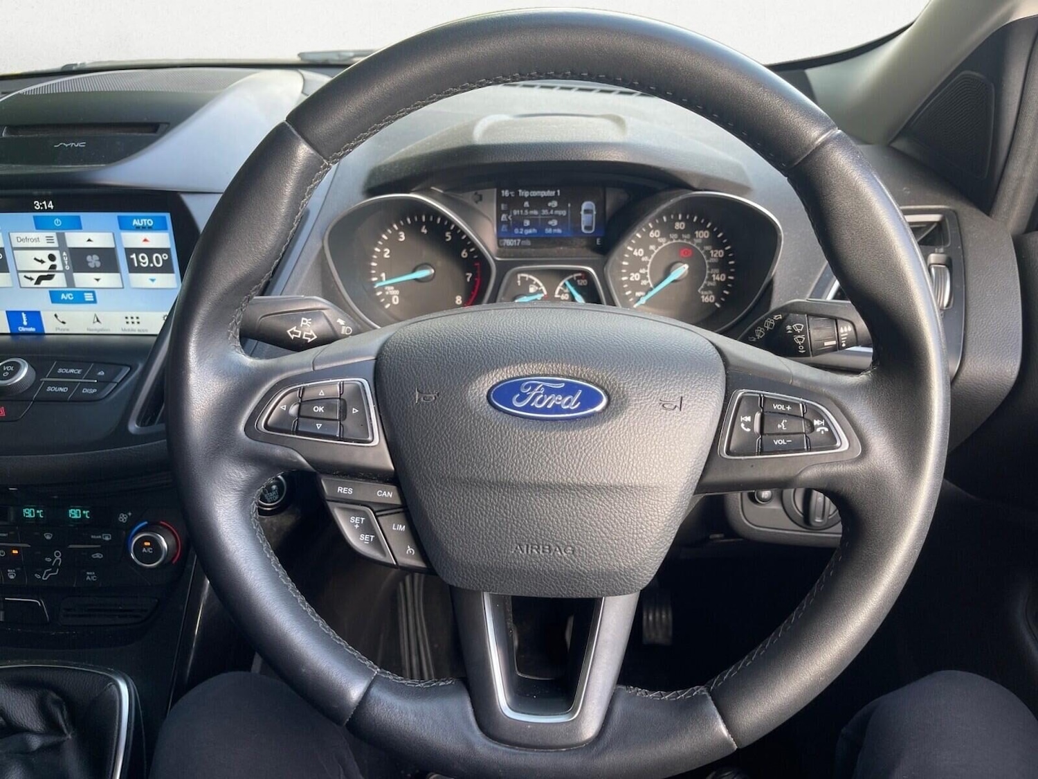 Used Ford Kuga 2018 for sale - 76566423: Photo 11